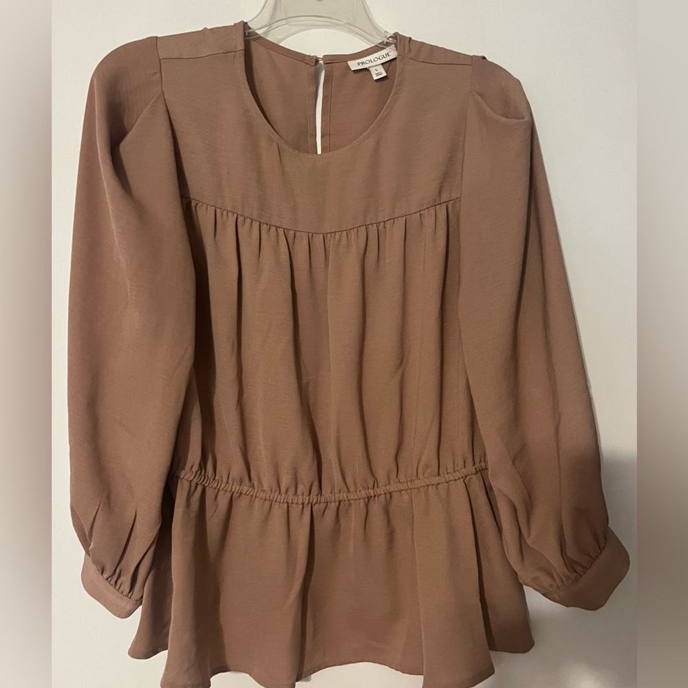 Women’s blouse, neutral color